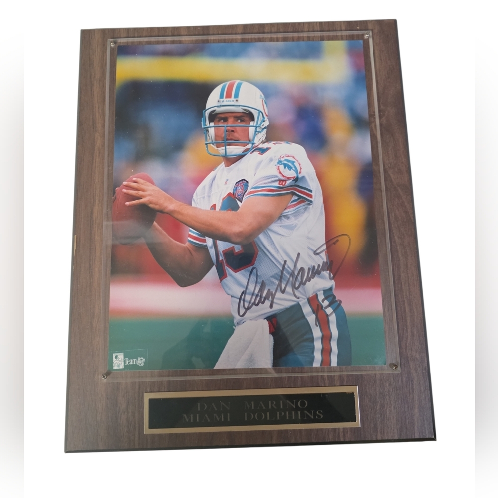Dan Marino Miami Dolphins Signed Plaque with Brown Frame